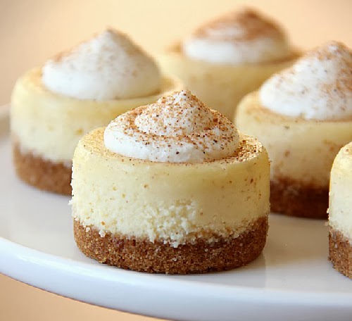 Mini Eggnog Cheesecakes Yummi Recipes