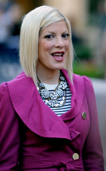 Tori Spelling Hair 2011