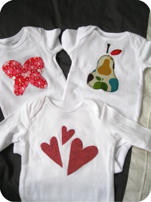 days applique onesies