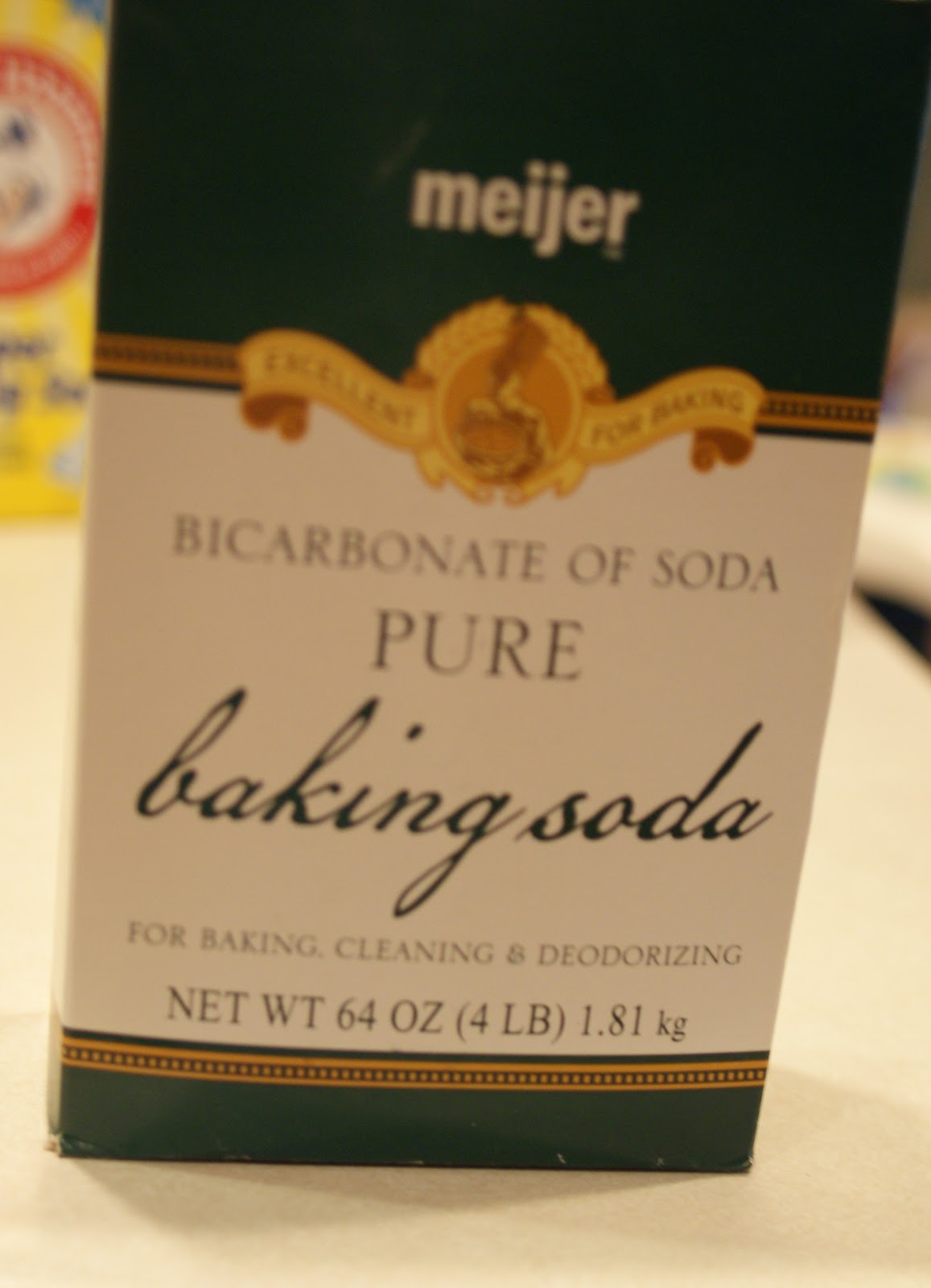 Uniquely Erin Nicole DIY Laundry Detergent