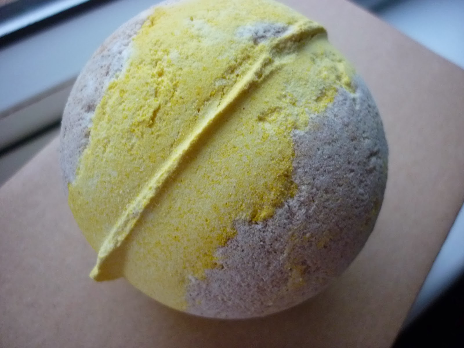 Wishing For Treats LUSH Honey Bee Bath Bomb