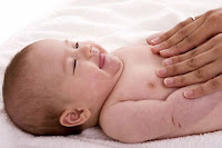 merawat kulit bayi
