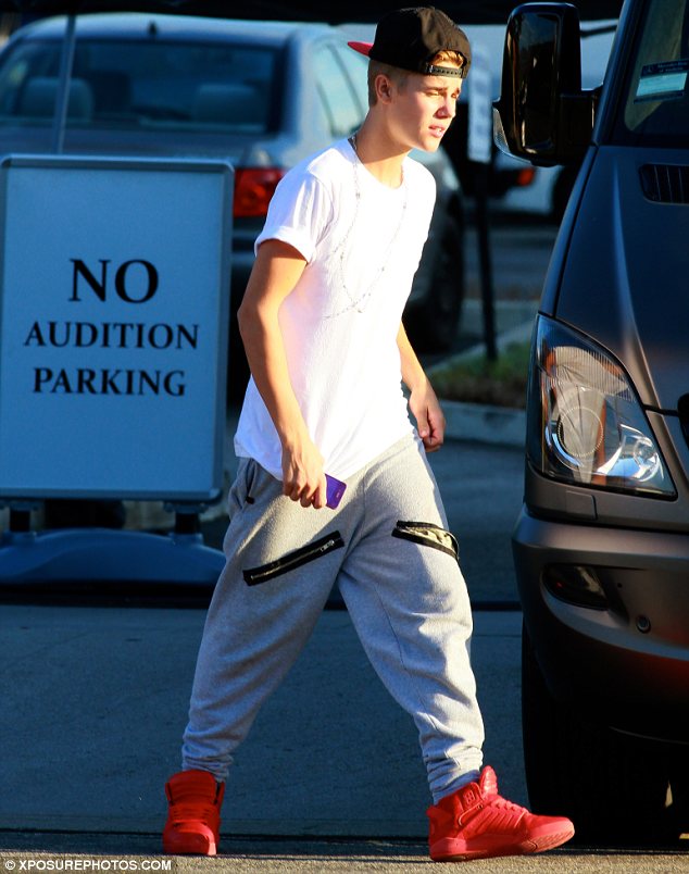 justin bieber tracksuit