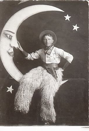 wacky tacky profiles in vintage get out get under the moo paper