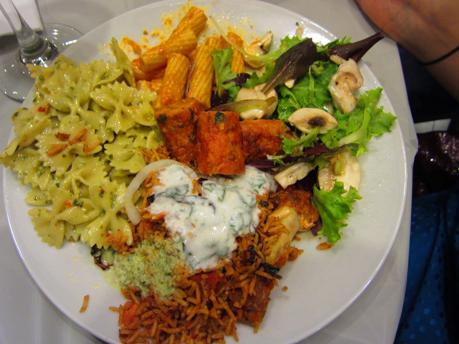 Cheap Dinner Plates For Wedding Bulk