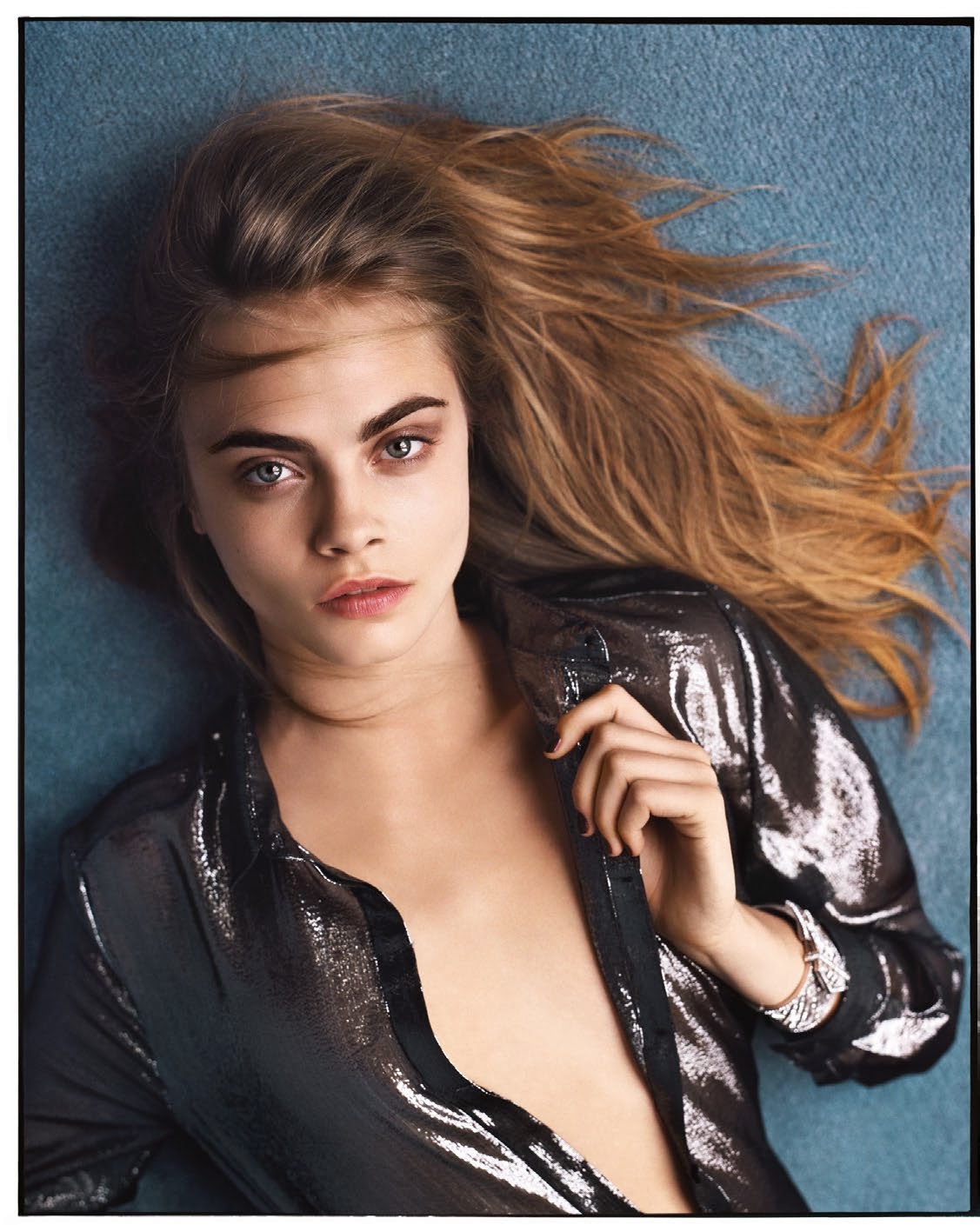 Cara Delevingne hot photo shoot — Entertainment Exclusive