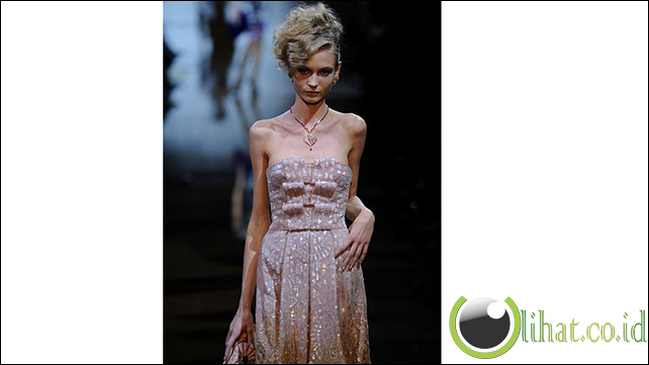 Charlotte Di Calypso Charlotte Di Calypso