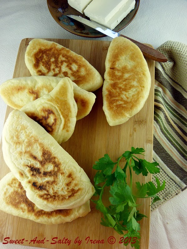 sweetandsalty Turski prženi feta hlepčići / Turkish Pan Fried Feta