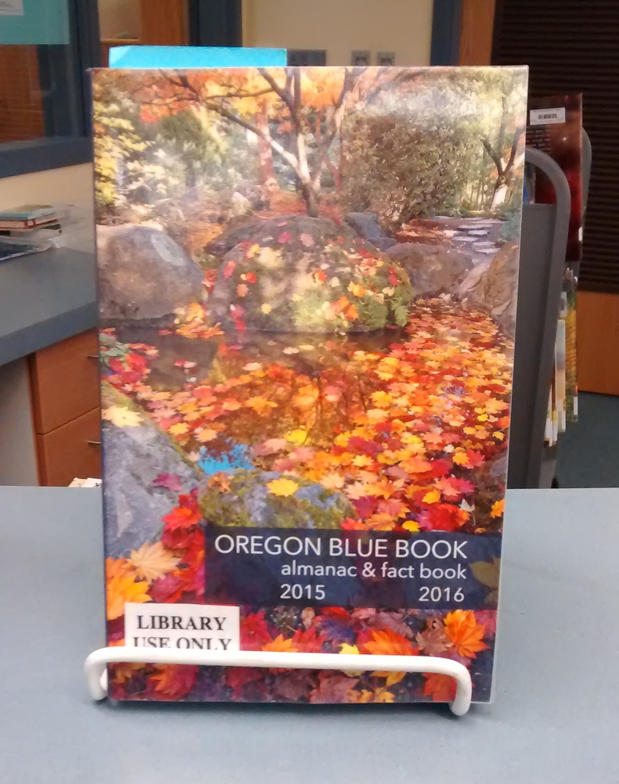 CynthiaParkhill Oregon Blue Book in Bellview library