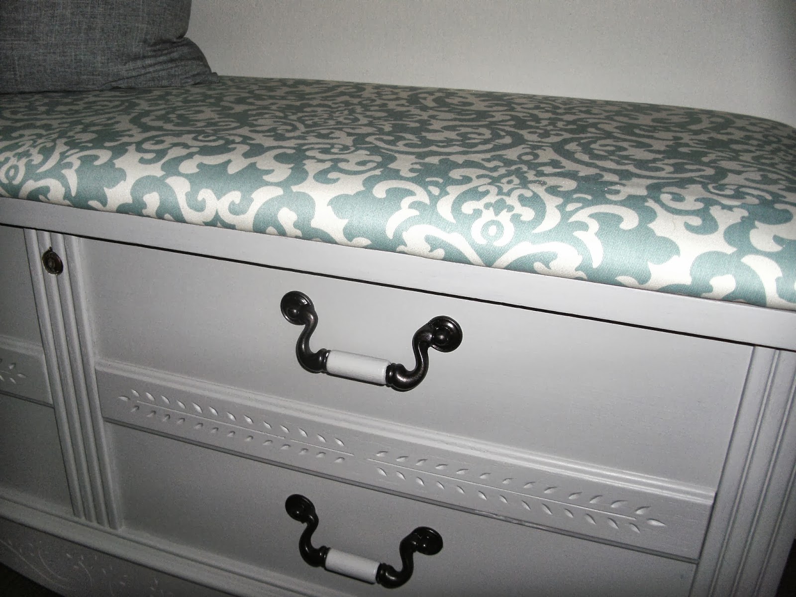 Cedar Hope Chest Makeover Little Vintage Cottage