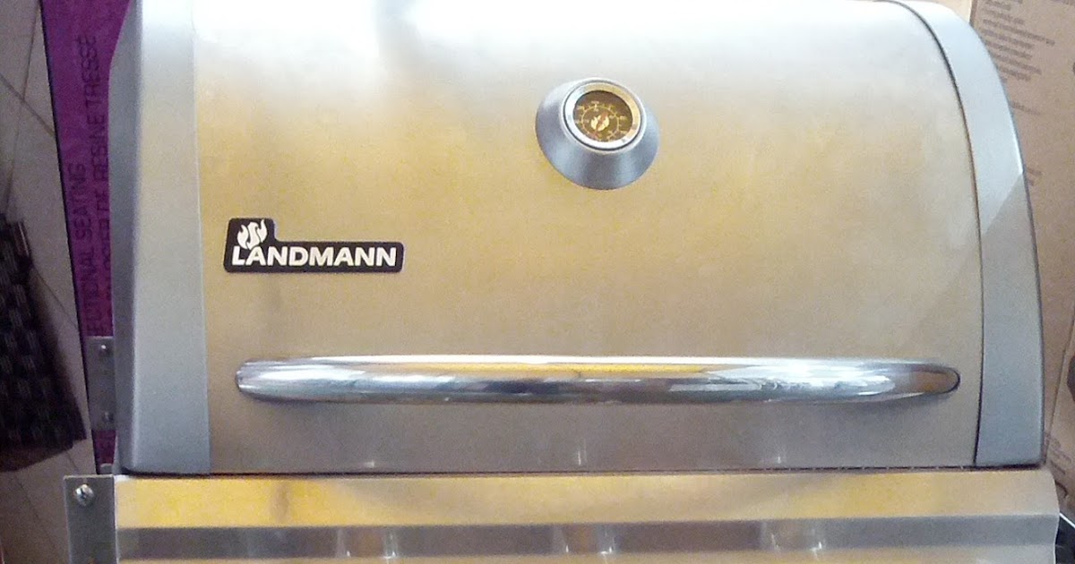 Landmann model 42170 3 Burner LP Gas BBQ Grill Costco Weekender