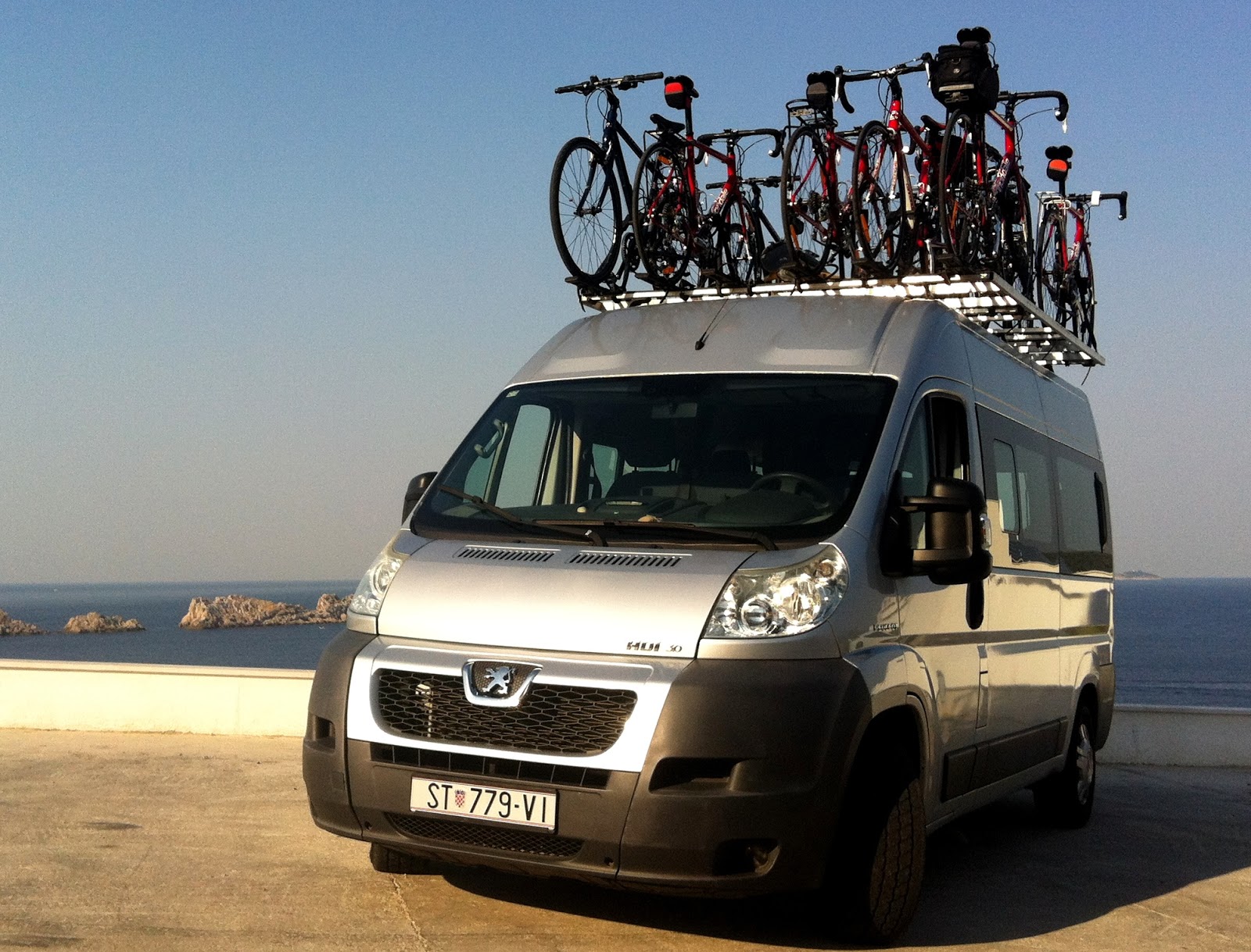 Sag Wagon van rental in Croatia