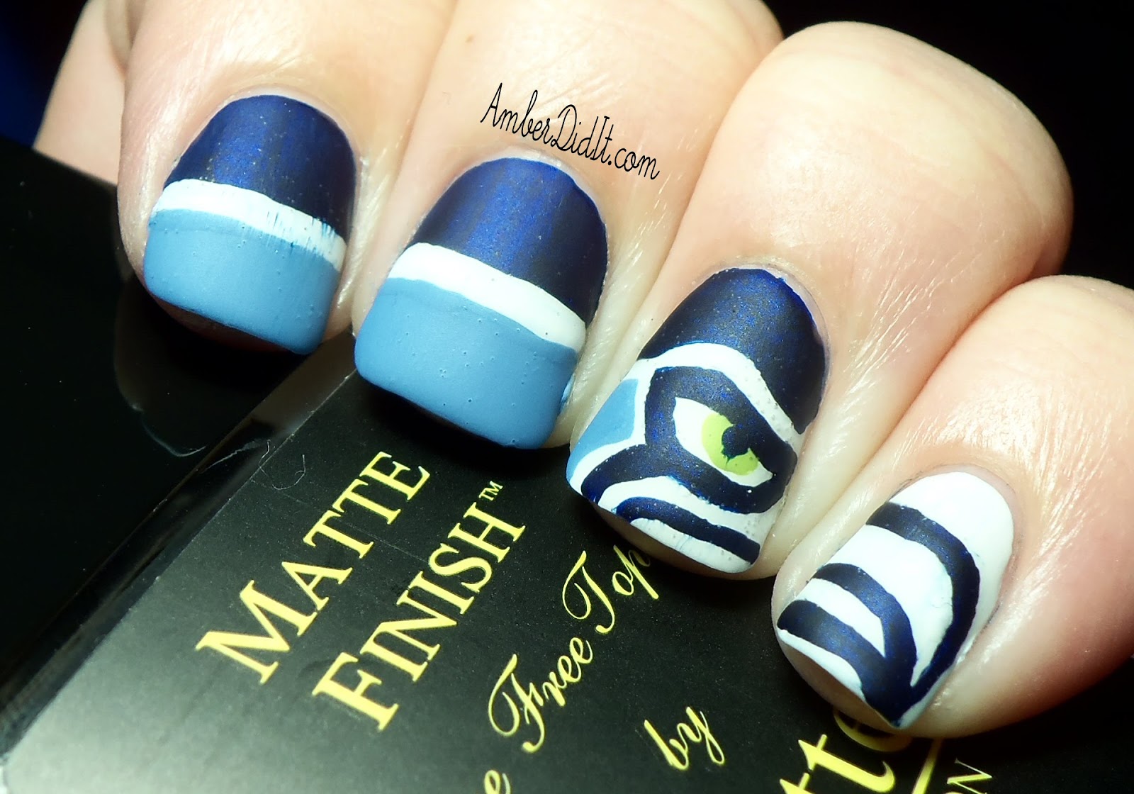 Amber did it!: NFL Series #12~ Seattle Seahawks Nails