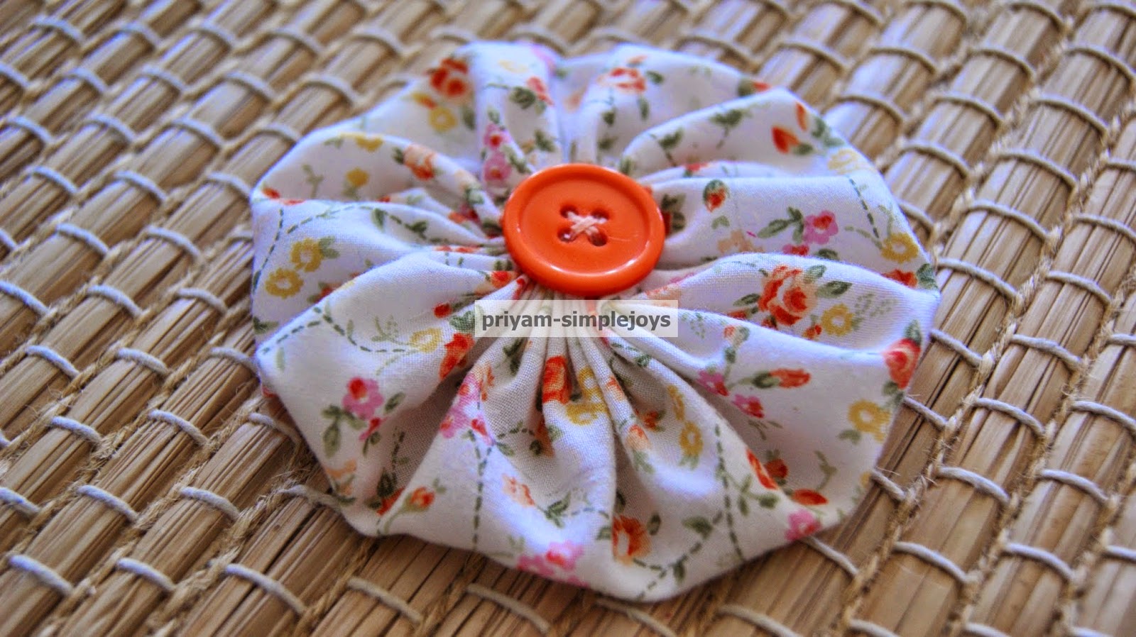 SimpleJoys Fabric YoYos.