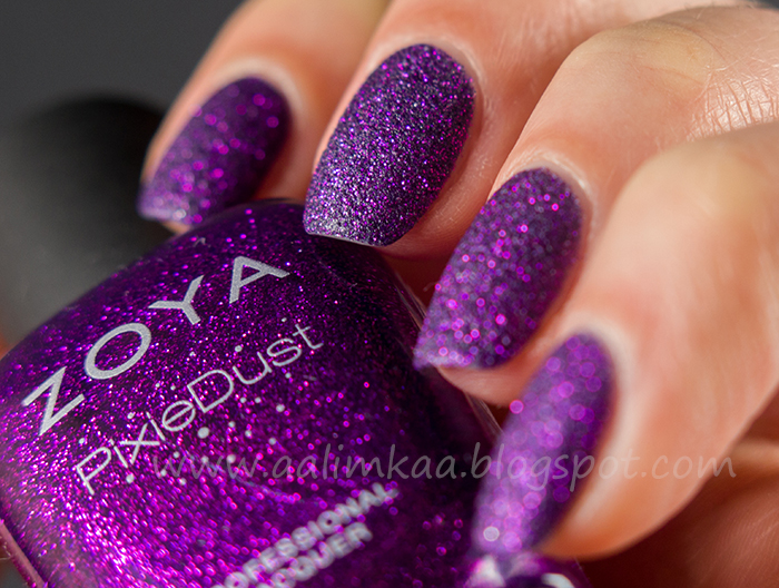 http://aalimkaa.blogspot.com/2014/03/zoya-pixiedust-carter.html