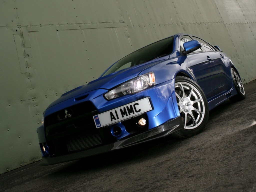 http://2.bp.blogspot.com/-y1P6IYkCIuU/TlAndMMdJoI/AAAAAAAABnU/hCmzGYPUyas/s1600/mitsubishi-lancer-evolution-x-fq-400-01.jpg
