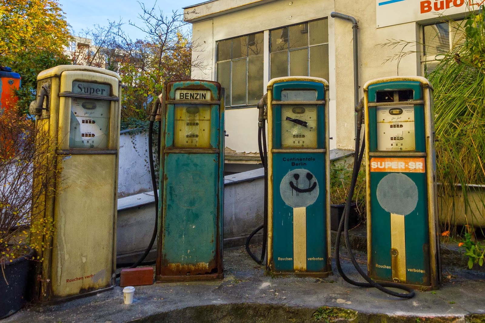 Out of gas The 1920s filling station Abandoned Berlin