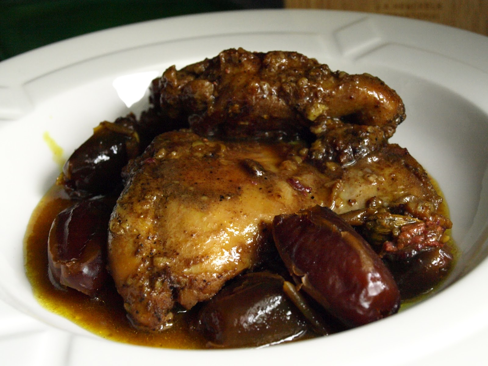 Foodie Lovely Chicken Thighs In Moroccan Spice Date Sauce (with a twist)