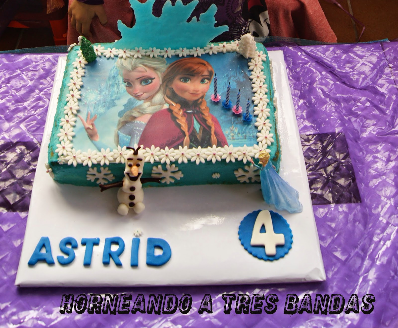 HORNEANDO A TRES BANDAS: Pastel Frozen
