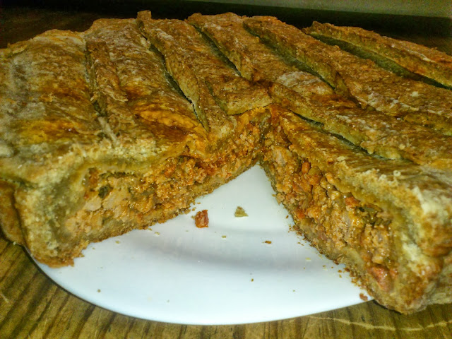 Empanada De Carne, Con Harina De Cereales
