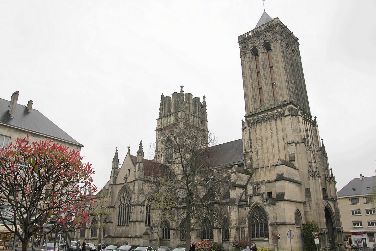 Photos d'Eglises Mises à Jour CAEN (14) église Saint Jean