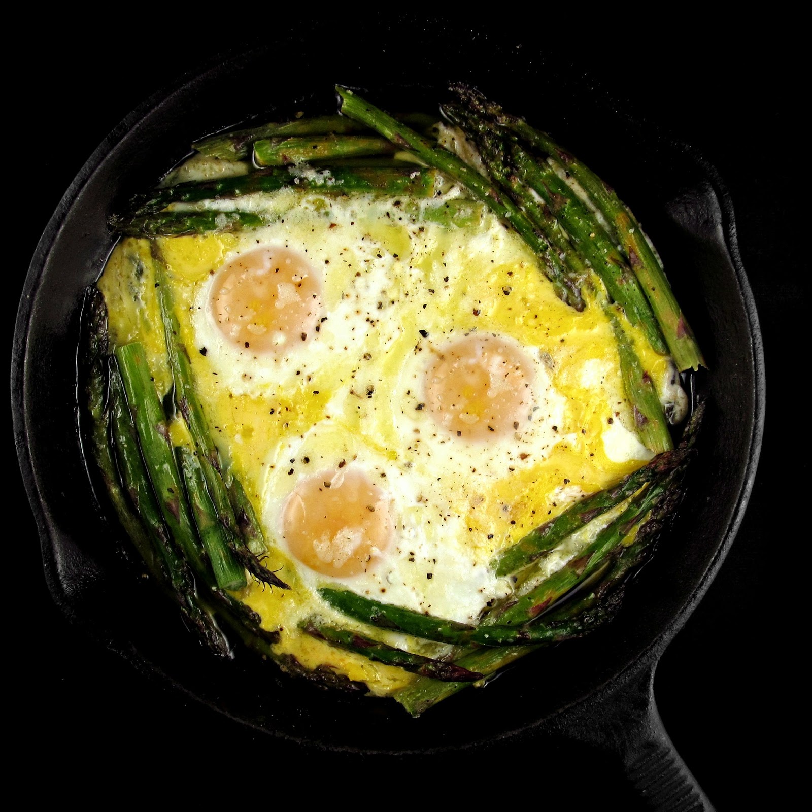 Rise and Shine Oven Baked Asparagus and Eggs