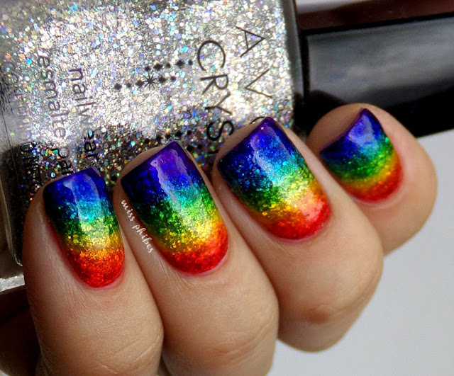 Rainbow glitter nail art