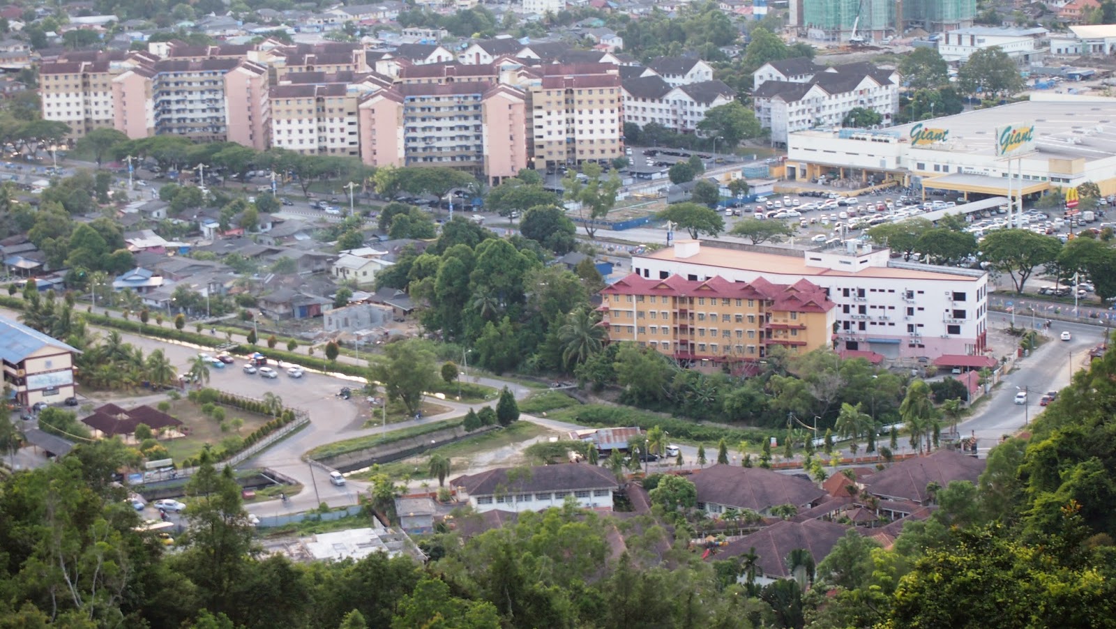jejalan2je Jogging Bukit Besar, Kuala Terengganu.