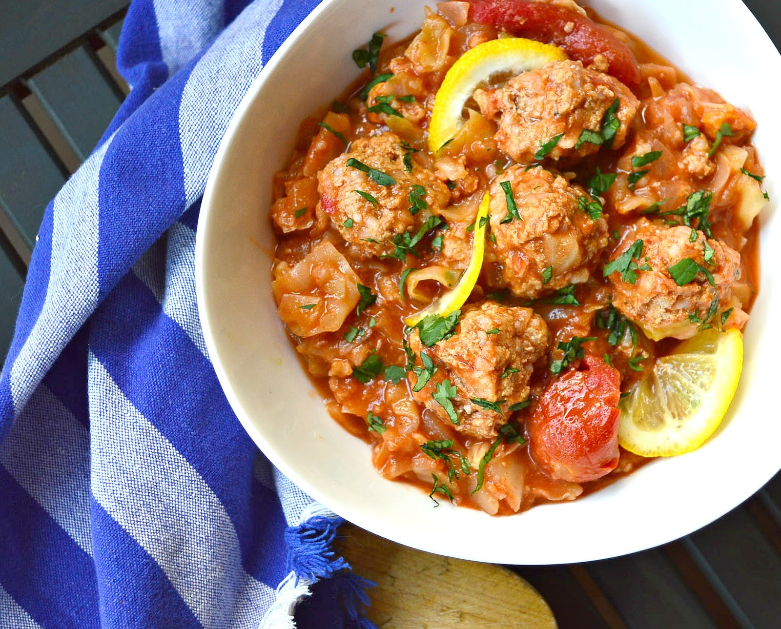 This is How I Cook Sweet and Sour Cabbage with Meatballs