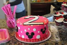 life with a lady: 2nd Birthday Party: A Minnie Mouse Extravaganza