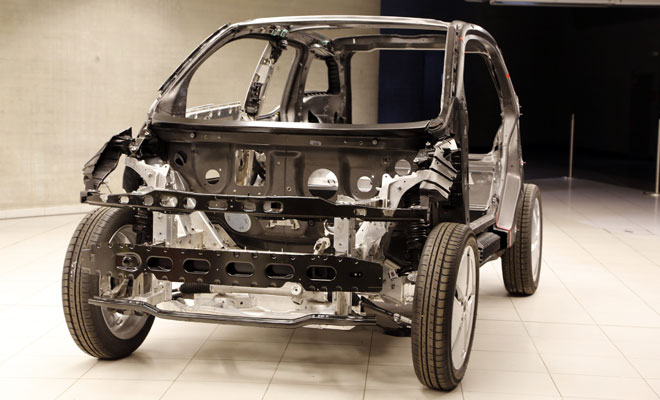 BMW i3 debut - bare chassis