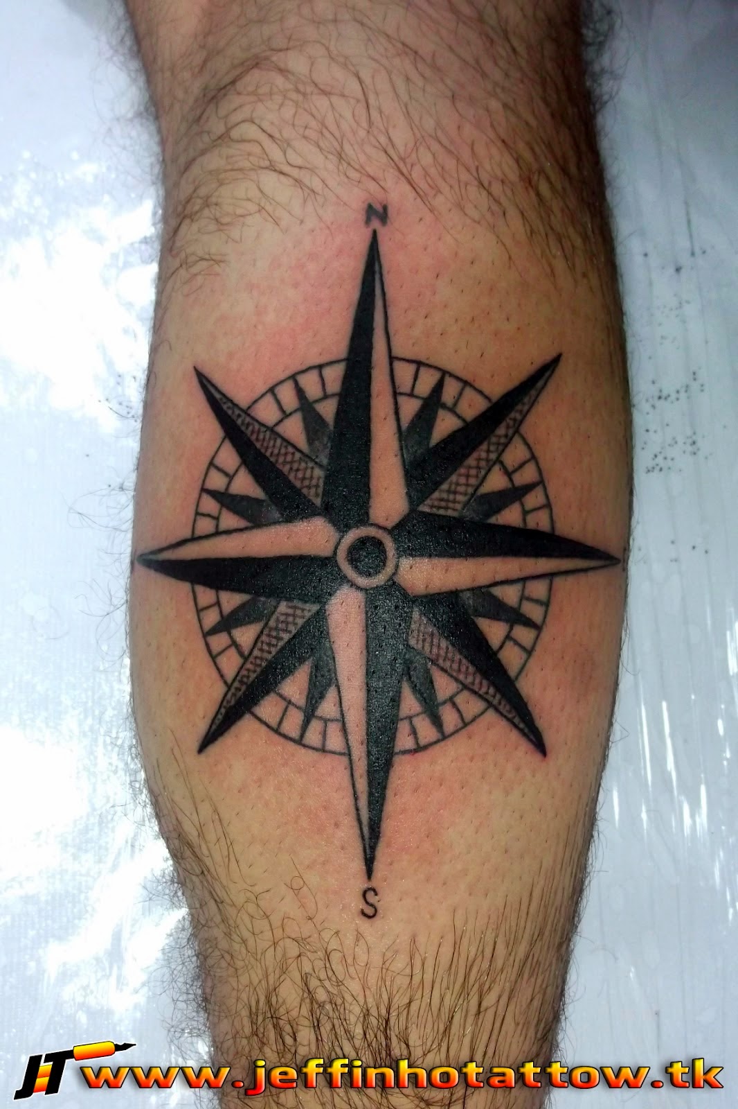 56 Rosa dos ventos ~ Mais Tattoo