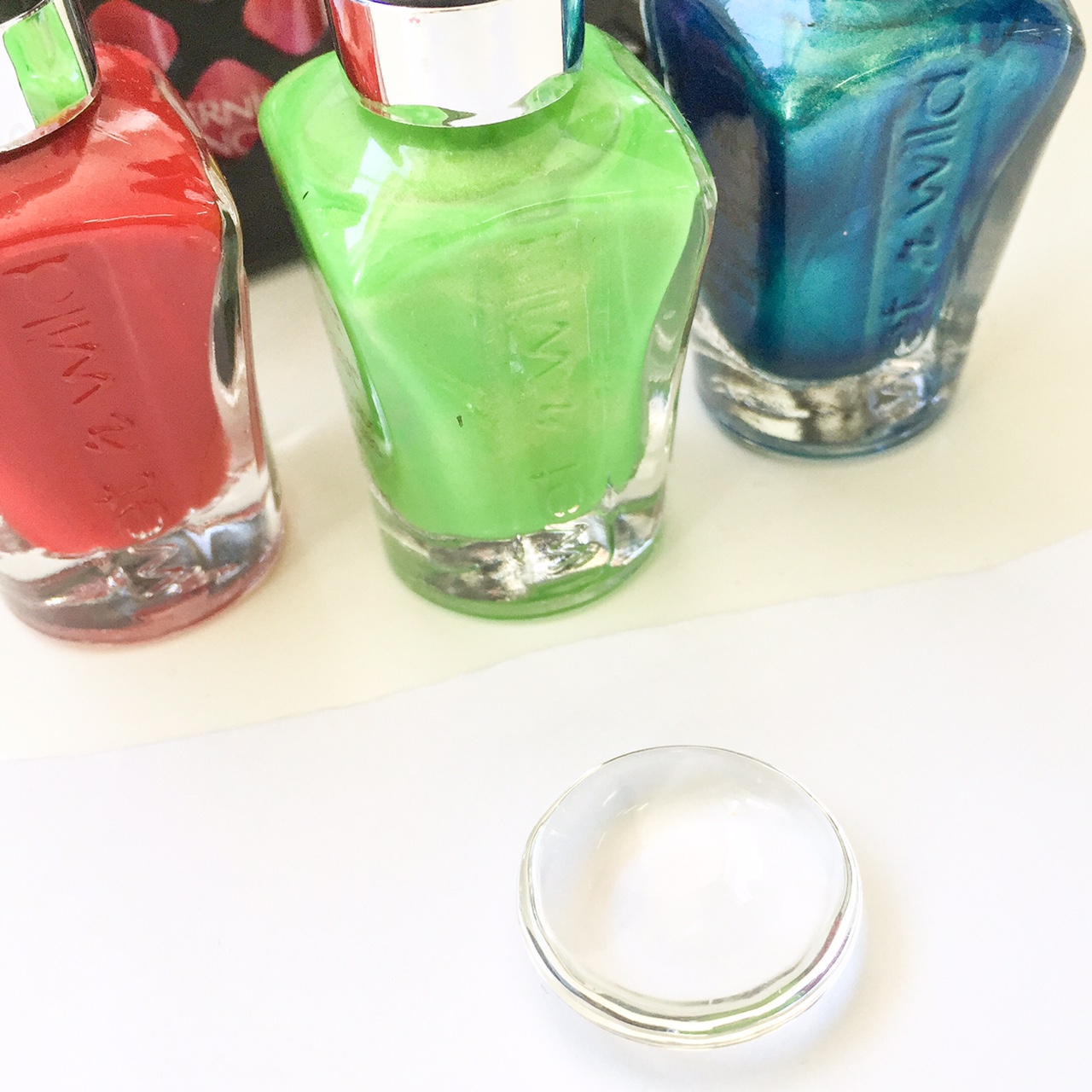 Craft Fantastic Blog Nail Polish Technique Using Craft Fantastic Glass!