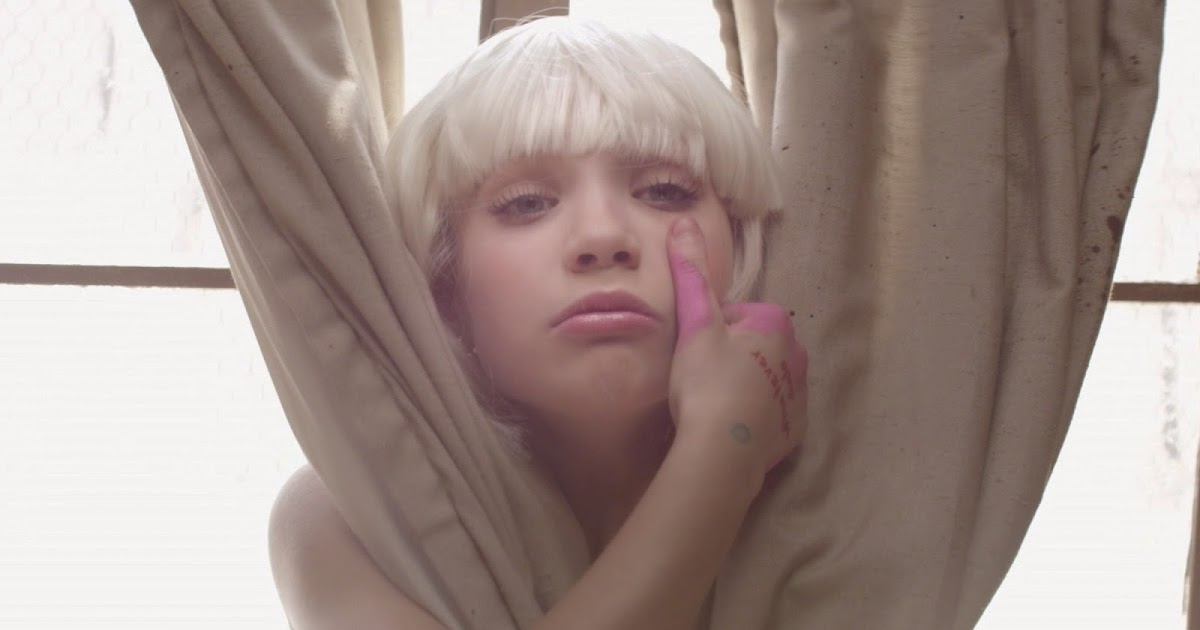 Ver Sia Chandelier Letra Traducida al Español (Candelabro) Fansese