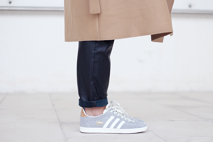 gazelle adidas camel