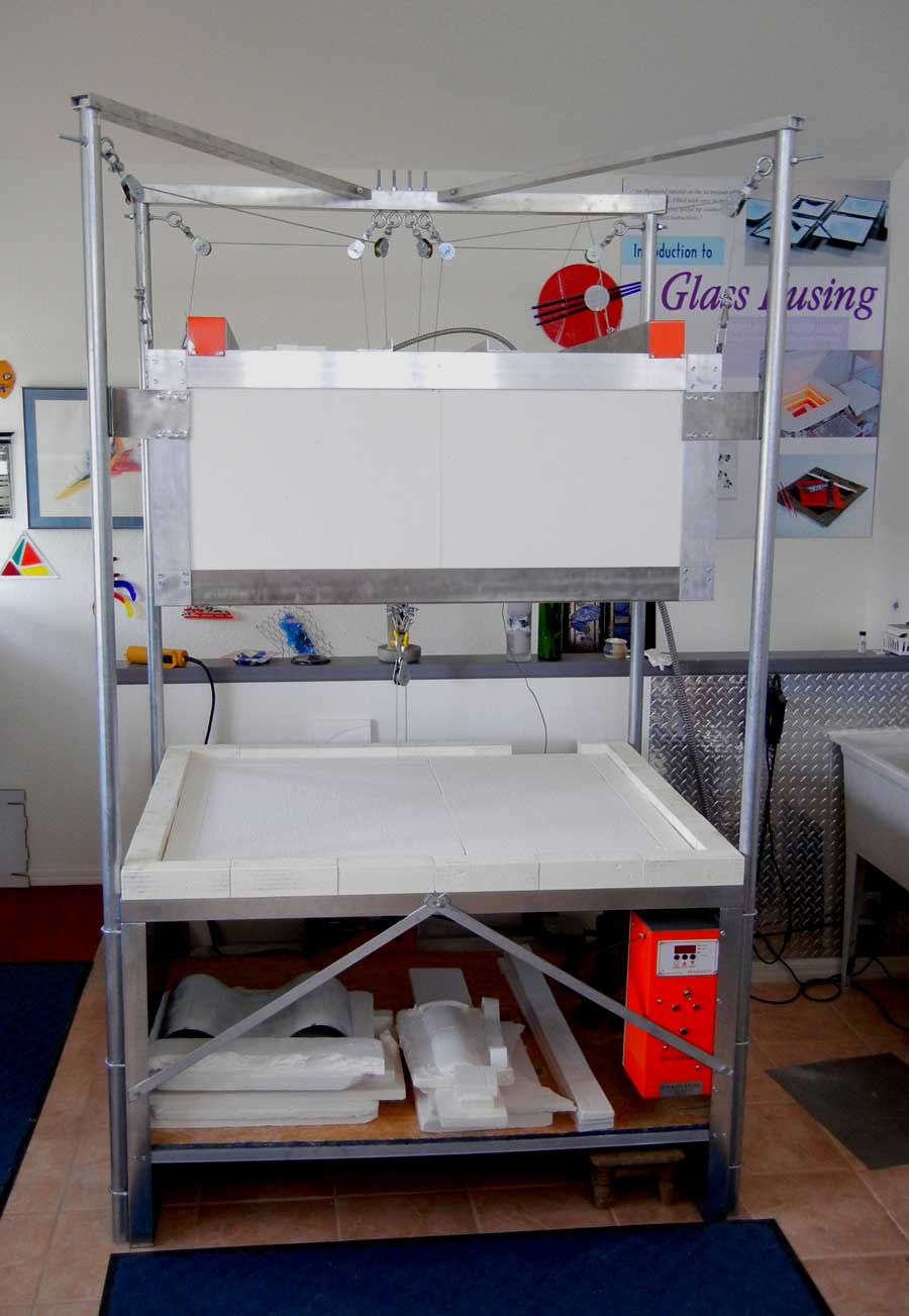 GLASS FORUM New Kiln and Glass Shelves at the Fuse It Studio!