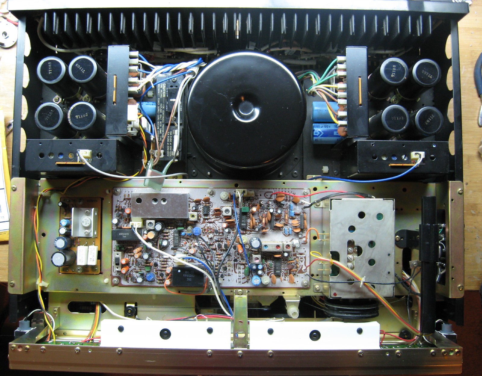 Sansui+G-8000+inside.JPG