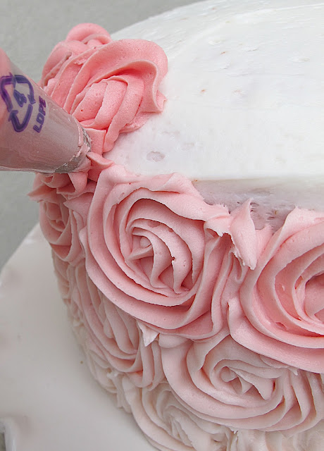 Ombre Rose Cake - Purple Chocolat Home