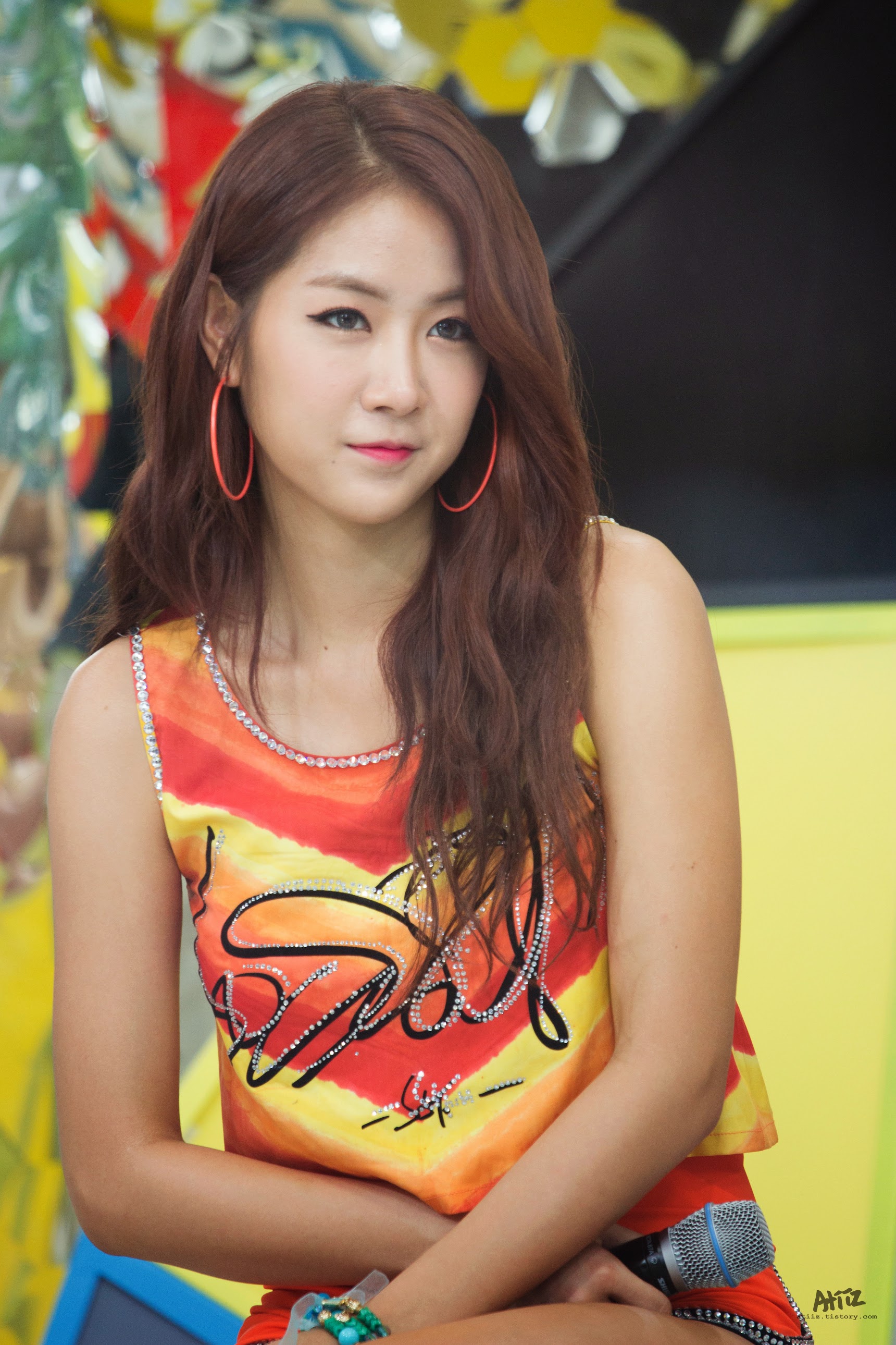 SISTAR: Concept φωτογραφίες και φωτογραφίες από τα live του Touch My