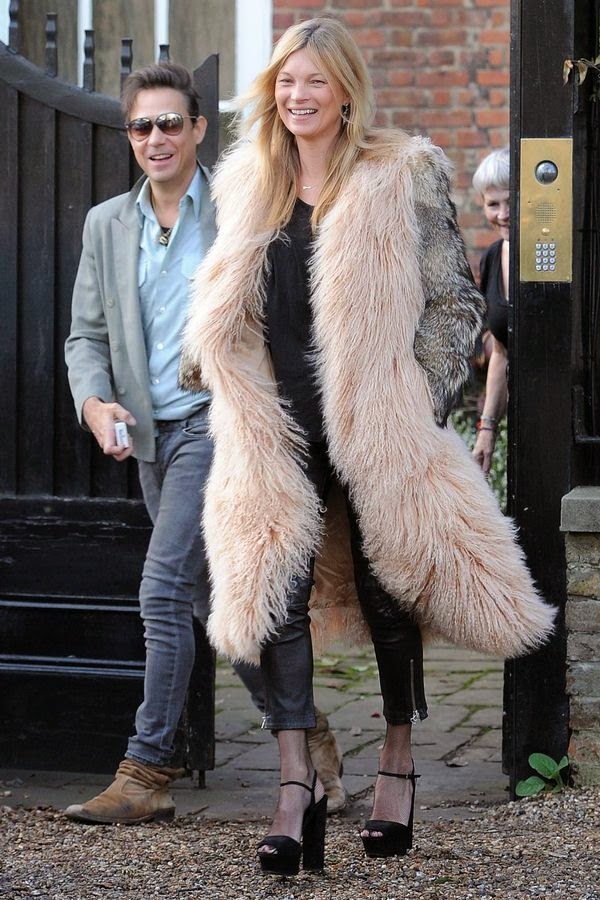 gucci claudie platform sandals