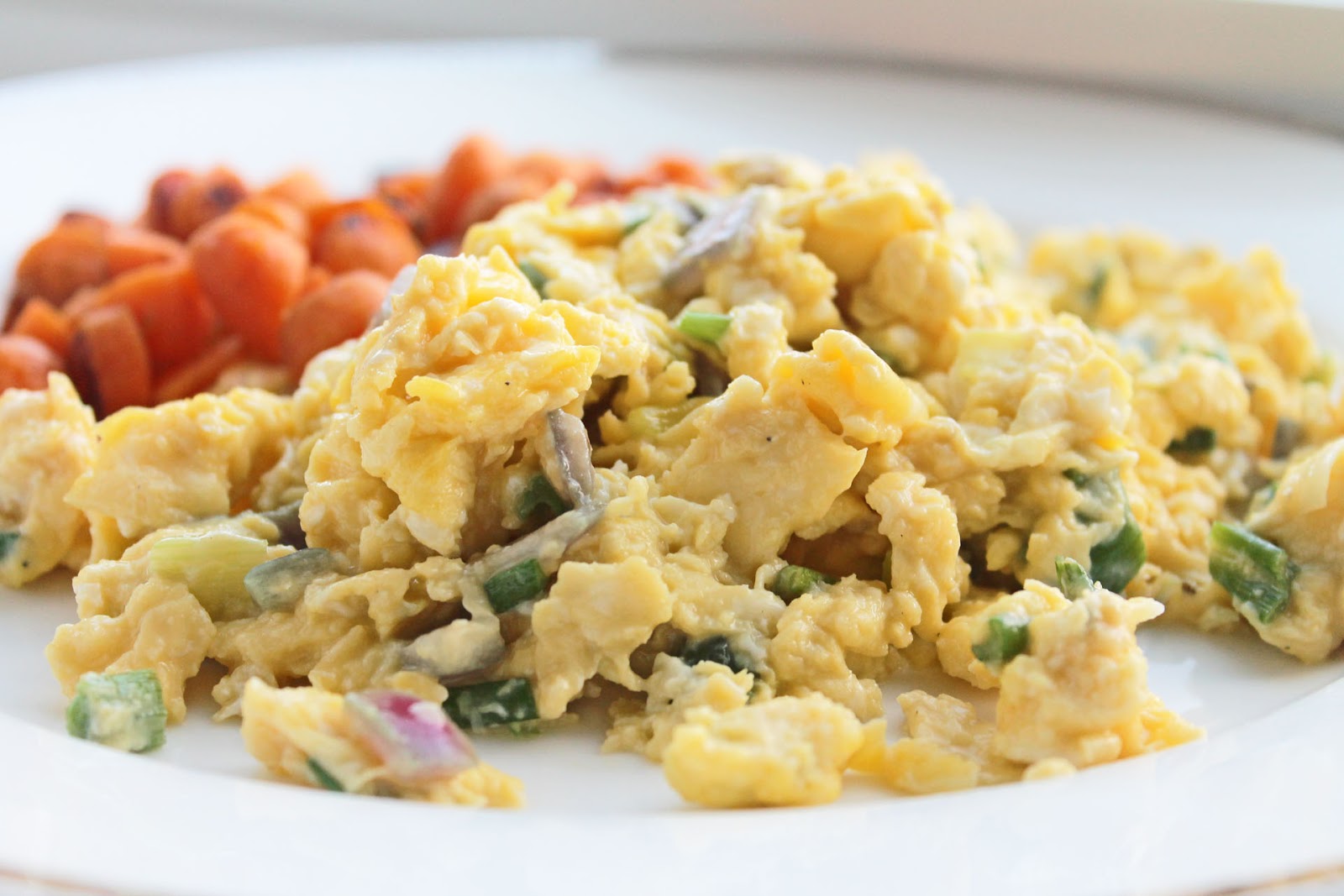 Healthy Dinner Recipe: Green Onion, Egg and Mushroom Stir Fry | Clean