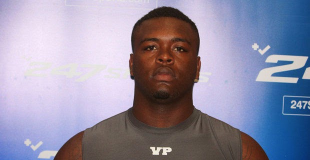 Alabama lands its first commitment for 2016 from DT prospect Benito Jones. Alabama lands its first commitment for 2016 from DT prospect Benito Jones.