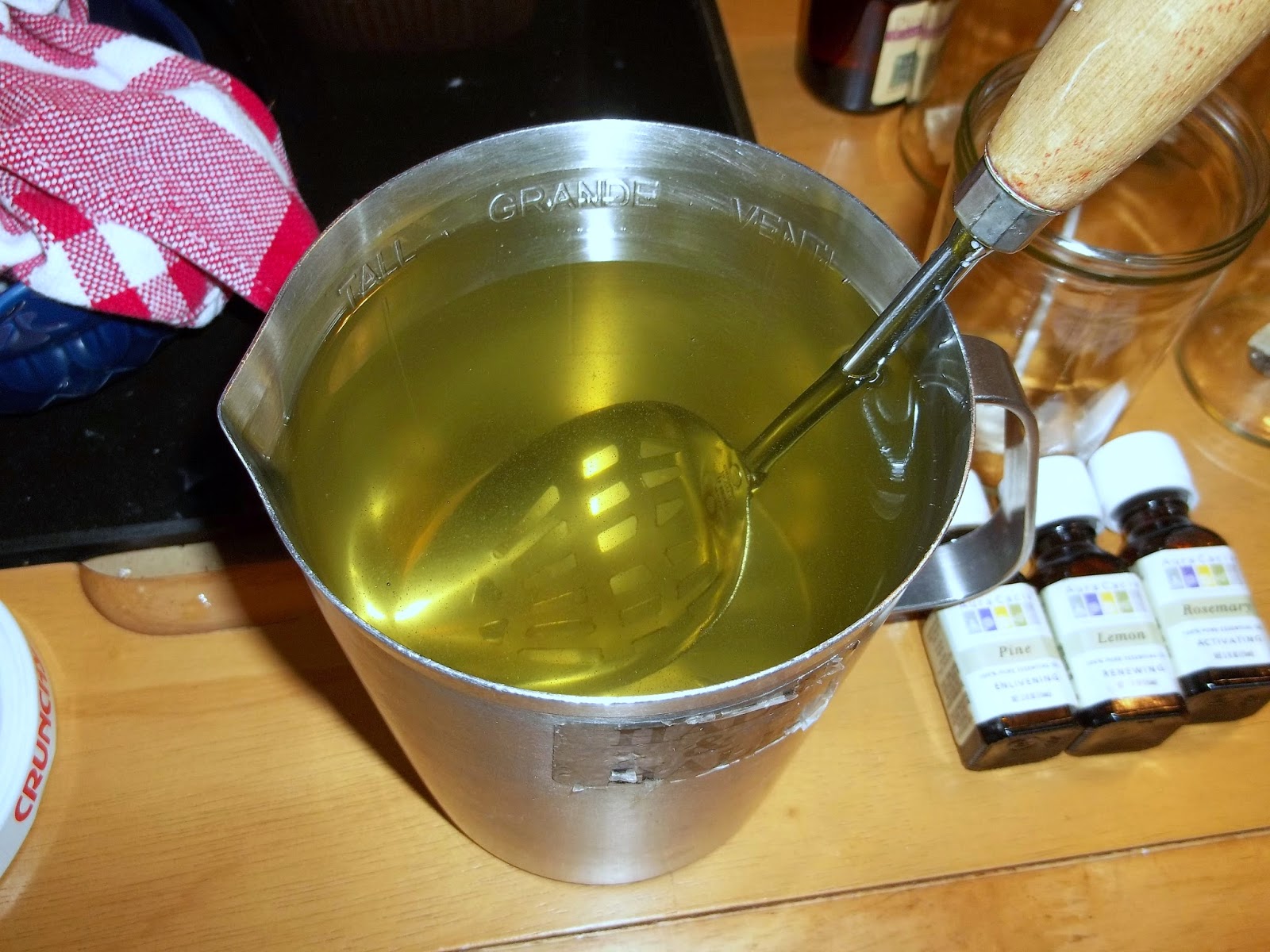 The Renaissance Mom Making Candles From Home Rendered Tallow Easy!