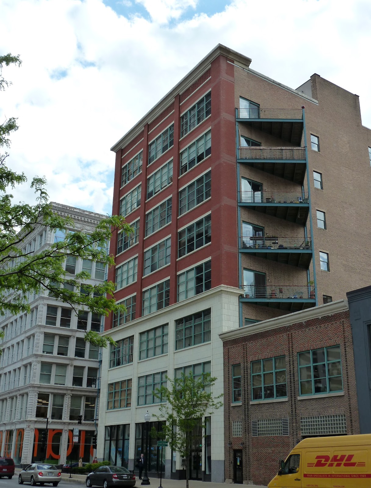 The Chicago Real Estate Local Big loft for sale in prime South Loop