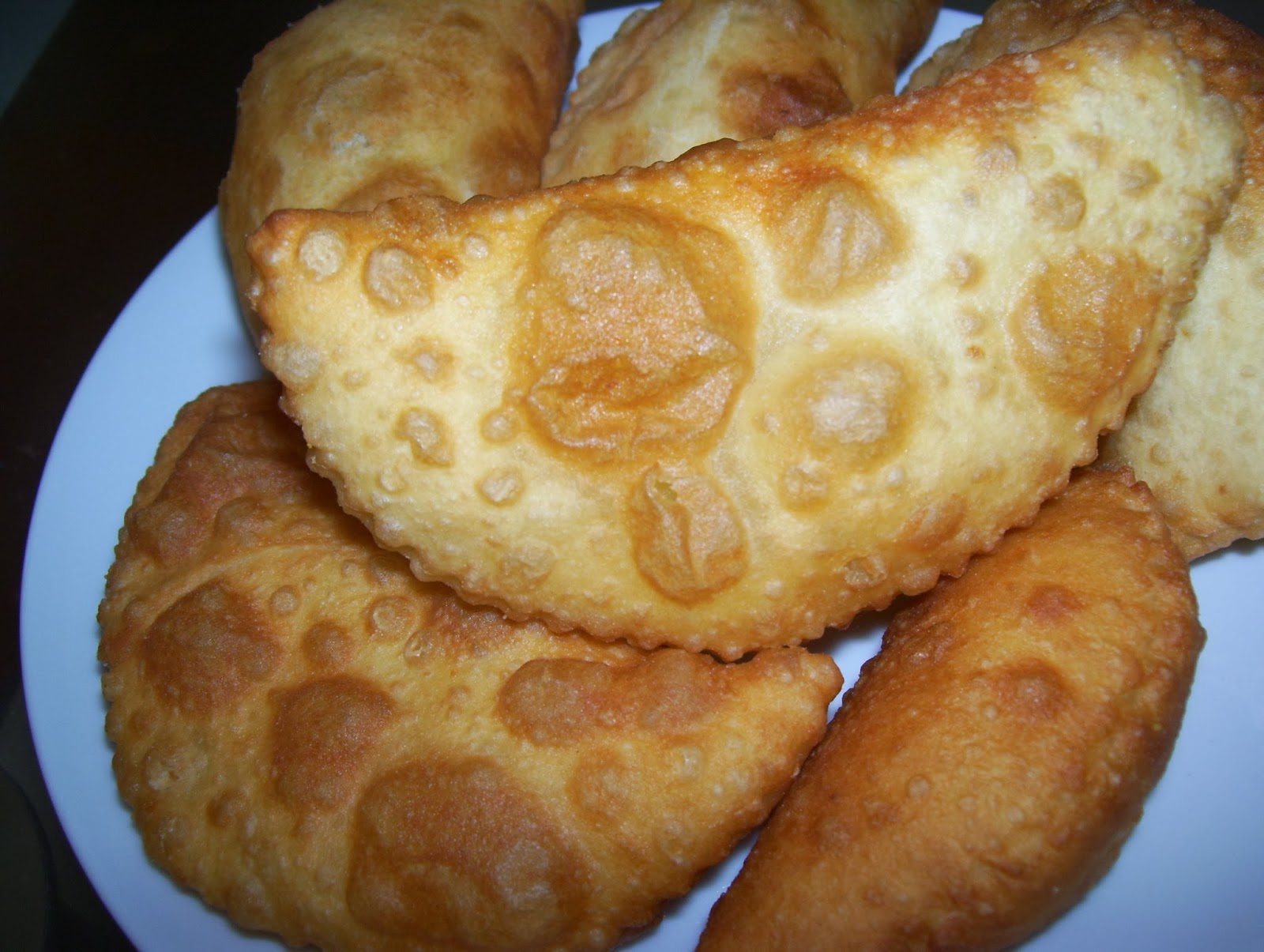 Füsununmutfağı PEYNİRLİ PUF BÖREĞİ