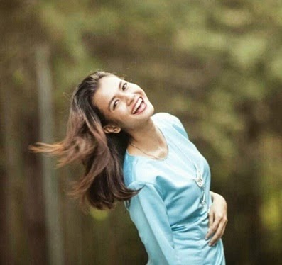 Biodata Ringkas Ezzaty Abdullah Biodata Ringkas Ezzaty Abdullah