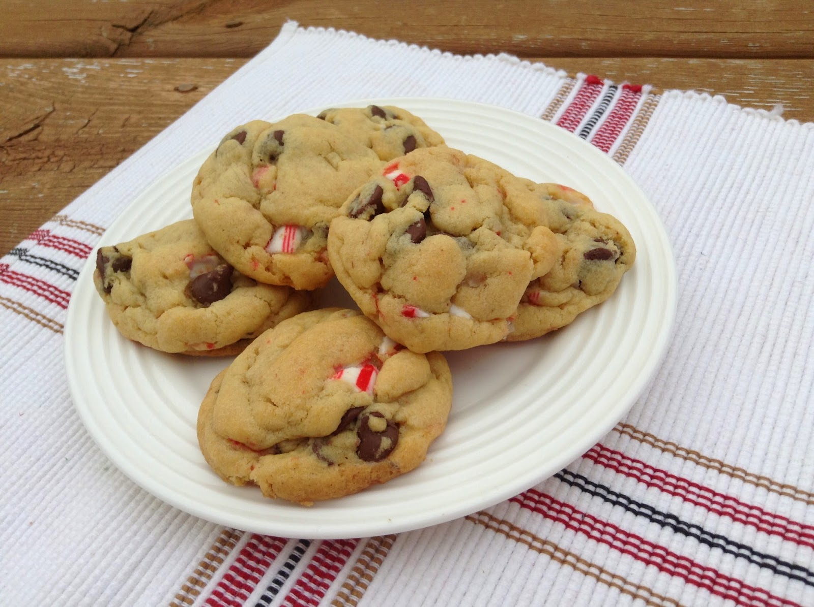 Laura's Baking Talent Chocolate Chip Candy Cane Cookies