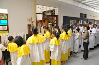 Acara Paskah Misa Anak - 31 Maret 2013