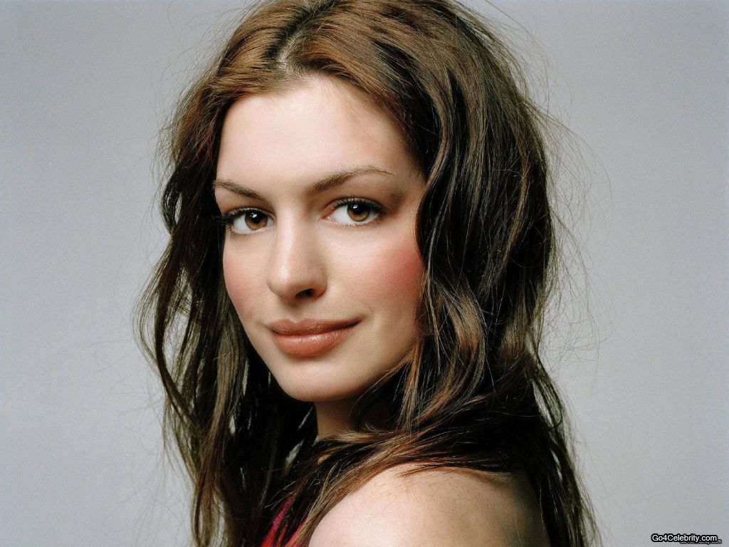 http://2.bp.blogspot.com/-yLnISHcx5Ck/T3xQogqxdiI/AAAAAAAAA1w/LDj-TKTHDwM/s1600/Anne-Hathaway-06.jpg