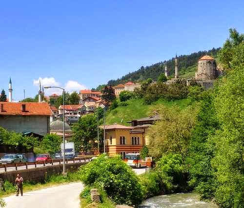 travnik universitesi bosna hersek yurtdisinda turkce egitim fiyatlar ucuz yurdisi egitim travnik
